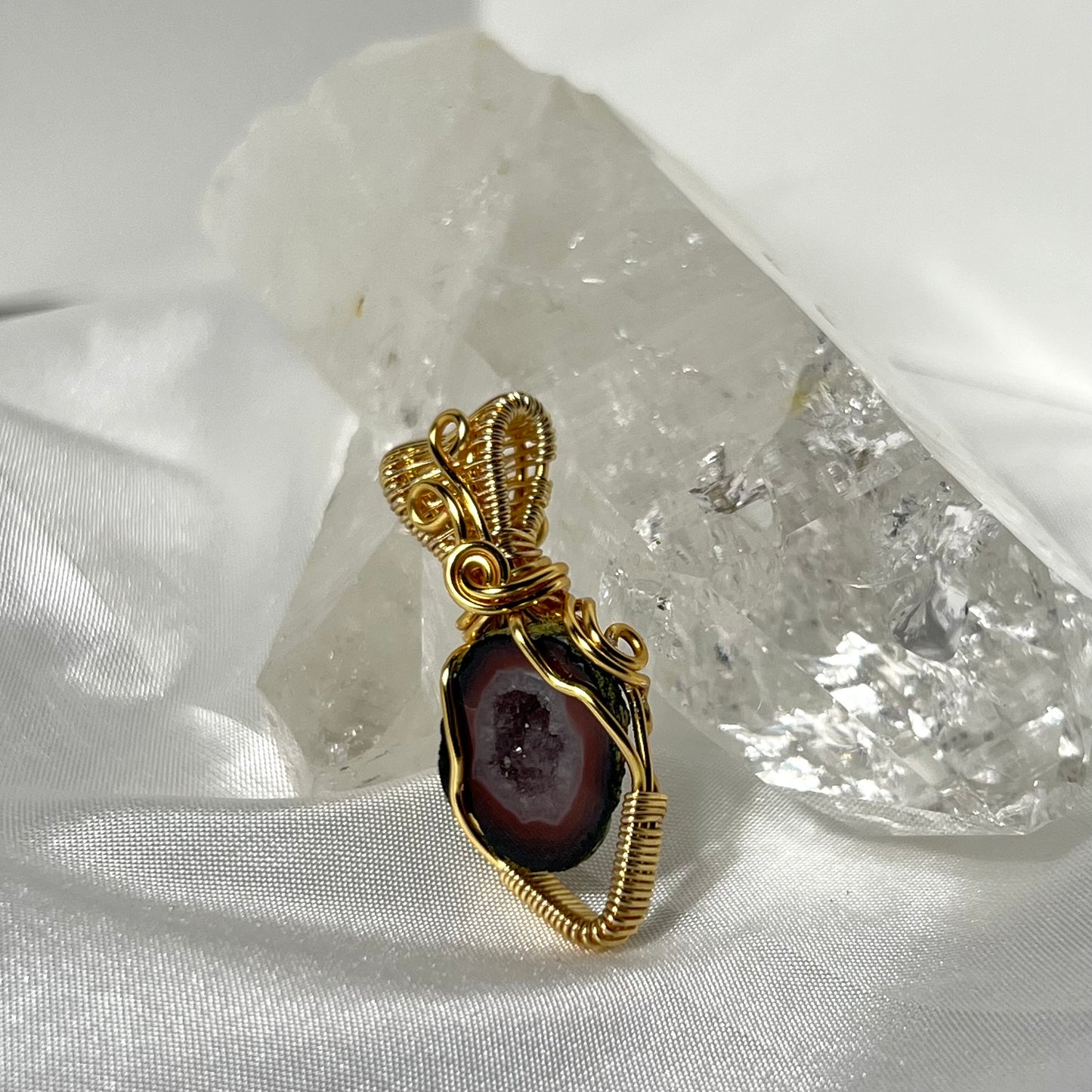 Geode Necklace *a*