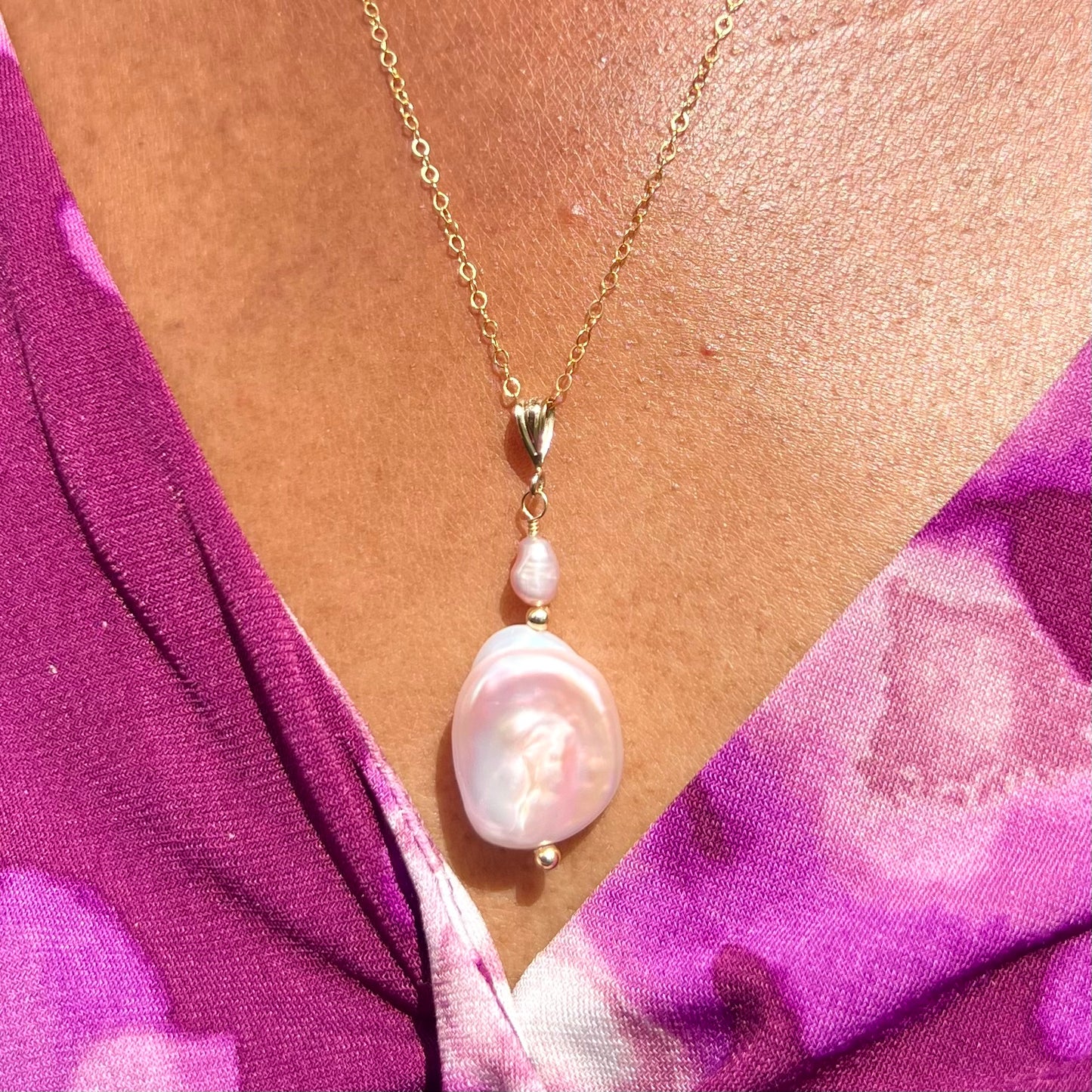 Rosa Pearl Necklace